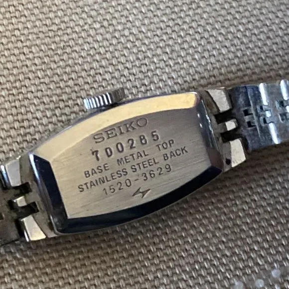 Vintage Seiko Watch Women Silver Tone Rectangle Case Blue Dial Manual Wind 6.25" - Picture 10 of 10